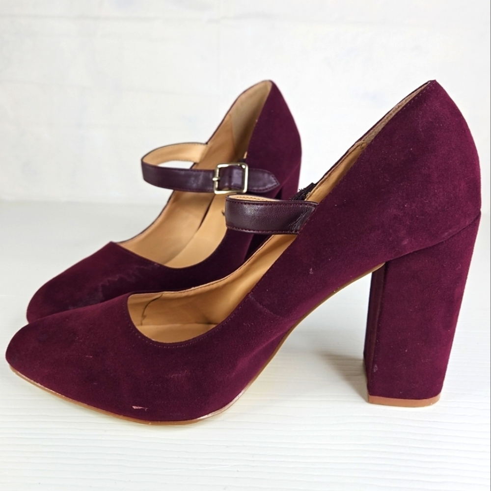 Penny Loves Kenny  High Heel Cute Round Toes Velvet Burgundy Heels Size 8 1/2 M